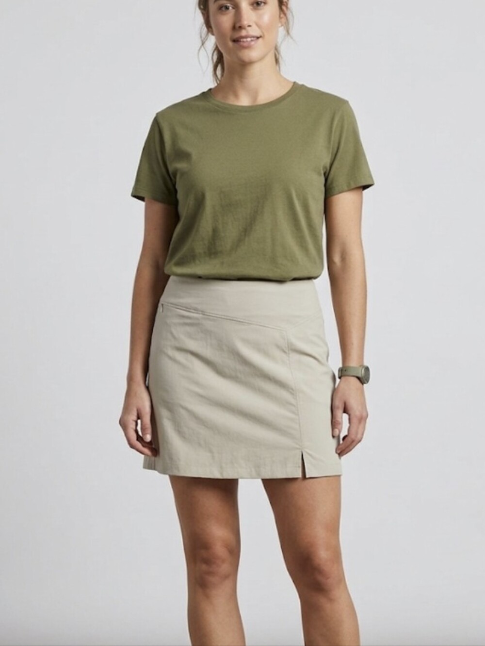 Patagonia Light Tan Mini Skirt Built In Shorts Zip Pocket Slit Hiking Size 6